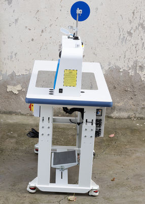 Industrial Steam Free Ironing Machine 220V 50 / 60Hz With 150-350℃ Temperature Control