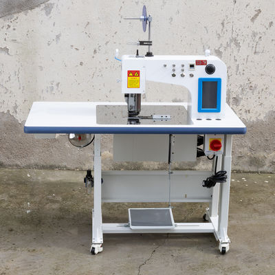 Industrial Steam Free Iron Machine Feeding Releasing Synchronous For Interlining Fusing