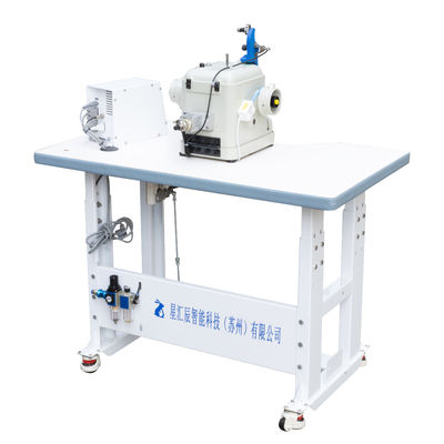 800-1500 Stitches/Min Industrial Blind Stitch Machine For Wool Garments Center Seam