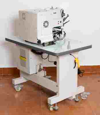 Industrial Button Sewing Machine With Dual Button Feeding 2 Stitch Tension