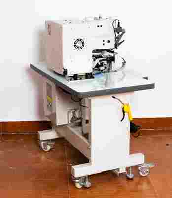 Computerized Four Hole Buttonhole Stitch Machine For Industrial Use