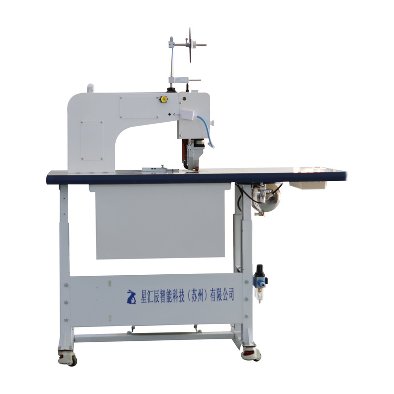 100mm/s Ironing Speed Industrial Steam Free Ironing Machine with Adjustable Presser Foot Temperature and Automatic Temperature Control